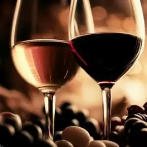 Полусухое вино